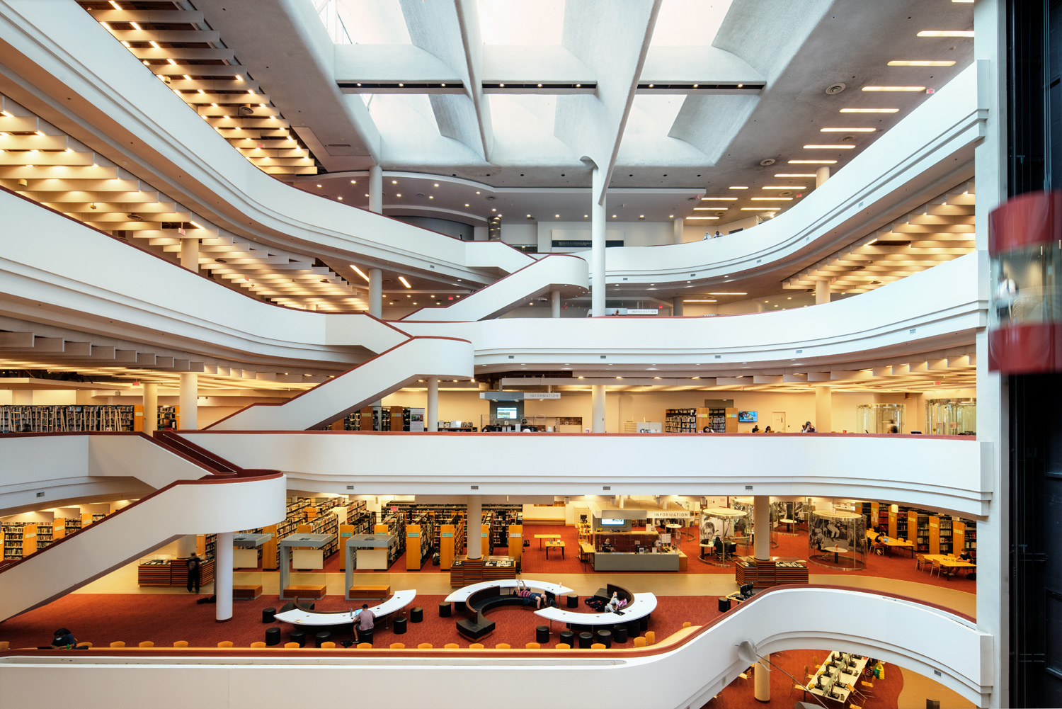 toronto reference library